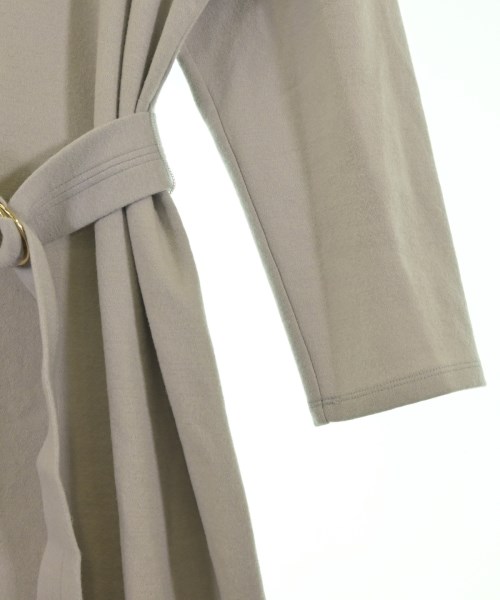 UNTITLED（アンタイトル）ワンピース ベージュ サイズ:42(L位) レディース/2200656613014