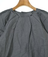 UNTITLED（アンタイトル）ブラウス グレー サイズ:2(M位) レディース/2200640616021
