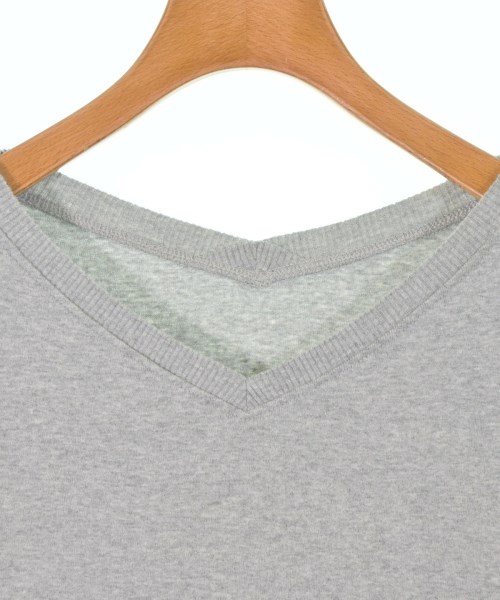UNTITLED（アンタイトル）Tシャツ・カットソー グレー サイズ:2(M位) レディース/2200643406131