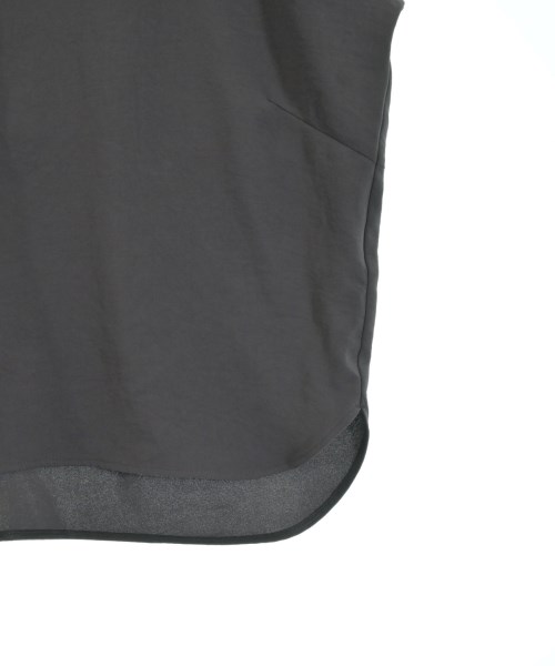 UNTITLED（アンタイトル）ブラウス グレー サイズ:2(M位) レディース/2200645909104