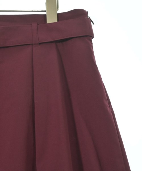 UNTITLED（アンタイトル）ロング・マキシ丈スカート 赤 サイズ:44(XL位) レディース/2200648248156