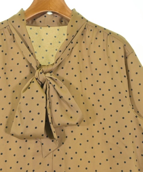 UNTITLED（アンタイトル）カジュアルシャツ ベージュ サイズ:2(M位) レディース/2200669038132