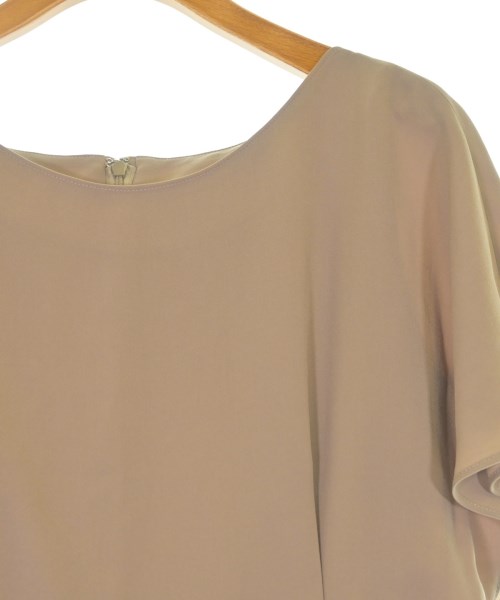 UNTITLED（アンタイトル）ワンピース ベージュ サイズ:2(M位) レディース/2200666854049