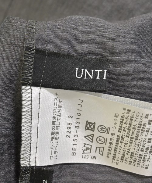 UNTITLED（アンタイトル）ブラウス グレー サイズ:2(M位) レディース/2200668142045