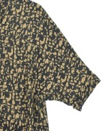 I C B（アイシービー）ブラウス ベージュ サイズ:S レディース/2200616732366