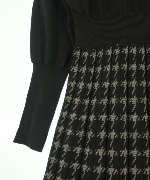 NATURAL BEAUTY BASIC（ナチュラルビューティーベーシック）ワンピース 黒 サイズ:M レディース/2200635196033