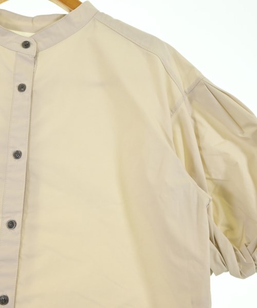 NATURAL BEAUTY BASIC（ナチュラルビューティーベーシック）カジュアルシャツ ベージュ サイズ:S レディース/2200624089018