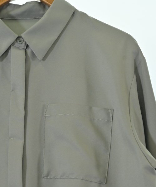 NATURAL BEAUTY BASIC（ナチュラルビューティーベーシック）カジュアルシャツ 緑 サイズ:M レディース/2200630489062