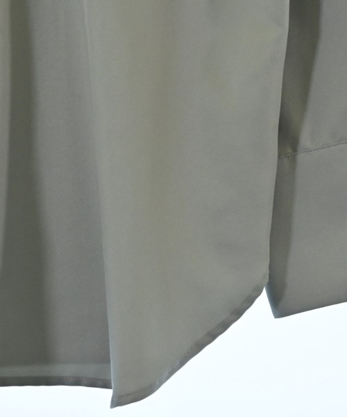 NATURAL BEAUTY BASIC（ナチュラルビューティーベーシック）カジュアルシャツ 緑 サイズ:M レディース/2200630489062