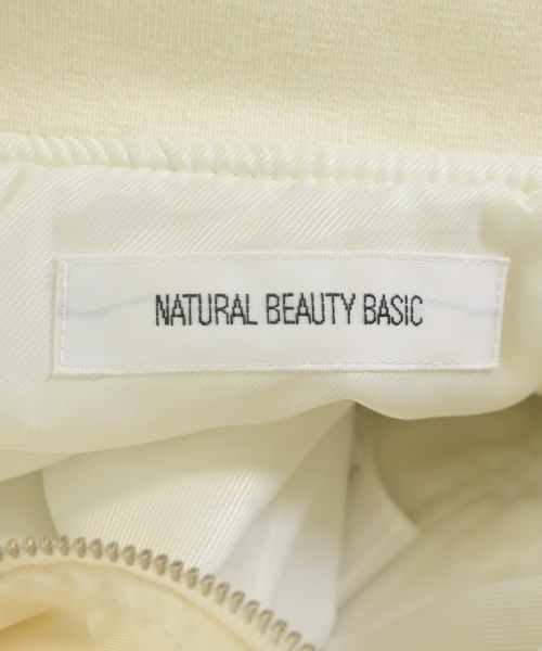 NATURAL BEAUTY BASIC（ナチュラルビューティーベーシック）その他 白 サイズ:M レディース/2200613028042