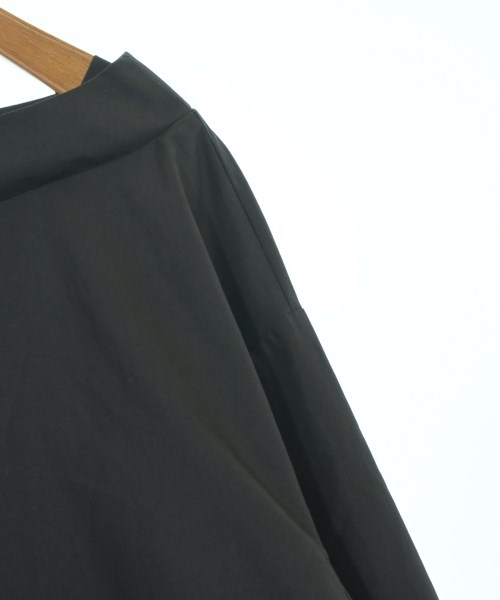 NATURAL BEAUTY BASIC（ナチュラルビューティーベーシック）カジュアルシャツ 黒 サイズ:F レディース/2200676458084