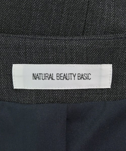 NATURAL BEAUTY BASIC（ナチュラルビューティーベーシック）ノーカラージャケット グレー サイズ:M レディース/2200673612021