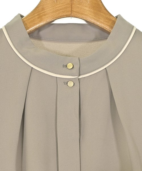 NATURAL BEAUTY BASIC（ナチュラルビューティーベーシック）ブラウス グレー サイズ:S レディース/2200677237022