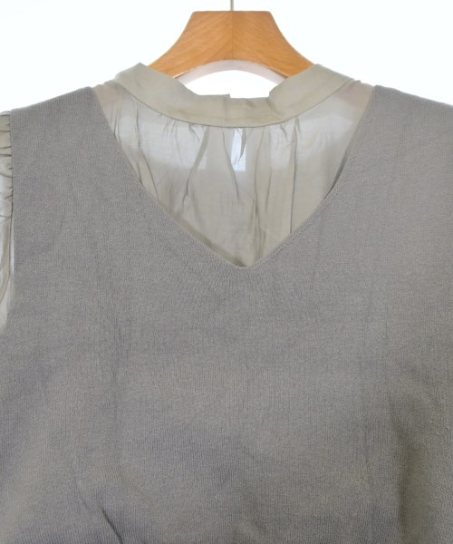 NATURAL BEAUTY BASIC（ナチュラルビューティーベーシック）ブラウス グレー サイズ:M レディース/2200645168174