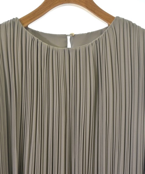 NATURAL BEAUTY BASIC（ナチュラルビューティーベーシック）ワンピース グレー サイズ:S レディース/2200658944048