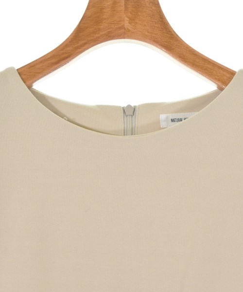 NATURAL BEAUTY BASIC（ナチュラルビューティーベーシック）ワンピース ベージュ サイズ:M レディース/2200648722014