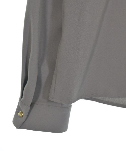 NATURAL BEAUTY BASIC（ナチュラルビューティーベーシック）ブラウス グレー サイズ:S レディース/2200650385030