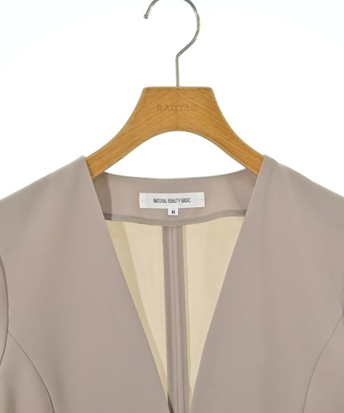 NATURAL BEAUTY BASIC（ナチュラルビューティーベーシック）ノーカラージャケット ベージュ サイズ:M レディース/2200662123309