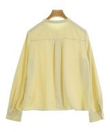 NATURAL BEAUTY BASIC（ナチュラルビューティーベーシック）ブラウス 黄 サイズ:M レディース/2200664728069