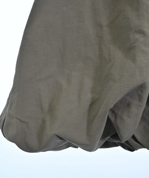 NATURAL BEAUTY BASIC（ナチュラルビューティーベーシック）ロング・マキシ丈スカート グレー サイズ:M レディース/2200667713062