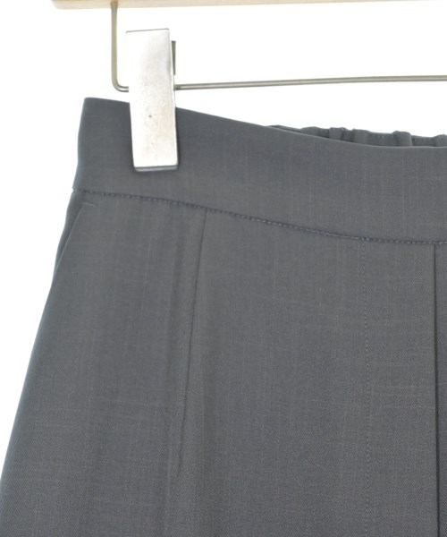 NATURAL BEAUTY BASIC（ナチュラルビューティーベーシック）スラックス グレー サイズ:M レディース/2200684671079