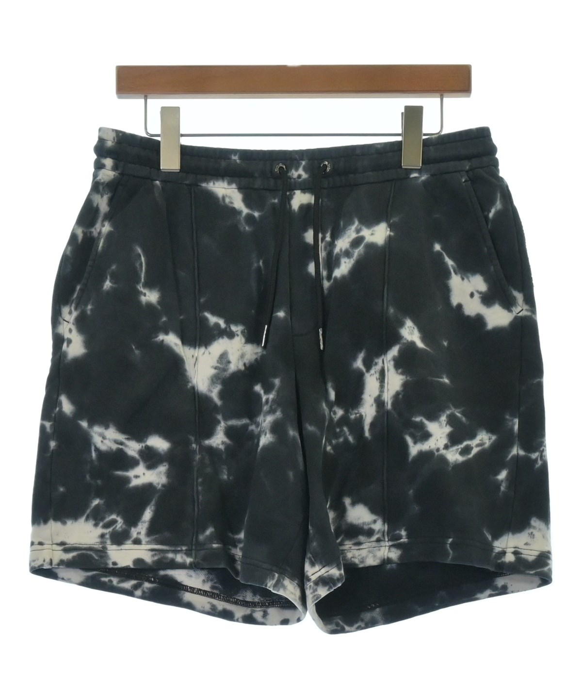 A/X ARMANI EXCHANGE（アルマーニエクスチェンジ）ショートパンツ 紺