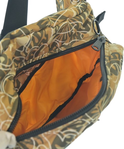 A BATHING APE（アベイシングエイプ）ショルダーバッグ ベージュ サイズ:- メンズ/2200703788177