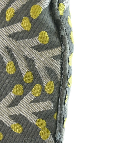 mina perhonen（ミナペルホネン）ハンドバッグ カーキ サイズ:- レディース/2200629607224