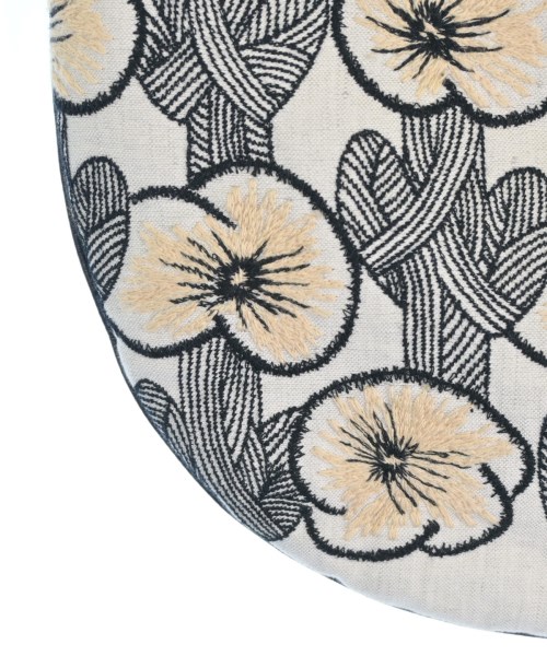 mina perhonen（ミナペルホネン）ハンドバッグ 白 サイズ:- レディース/2200655652434