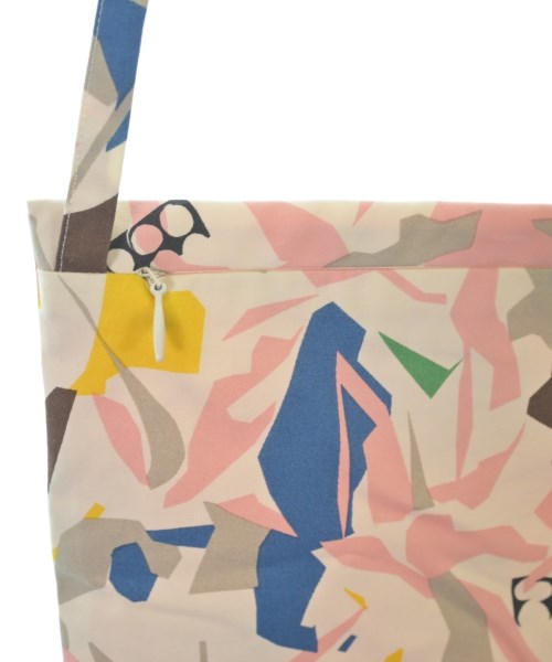 mina perhonen（ミナペルホネン）ショルダーバッグ 白 サイズ:- レディース/2200647369050