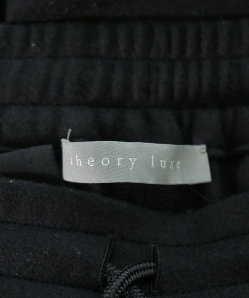 theory luxe（セオリーリュクス）クロップドパンツ 黒 サイズ:36(S位) レディース/2200631327141