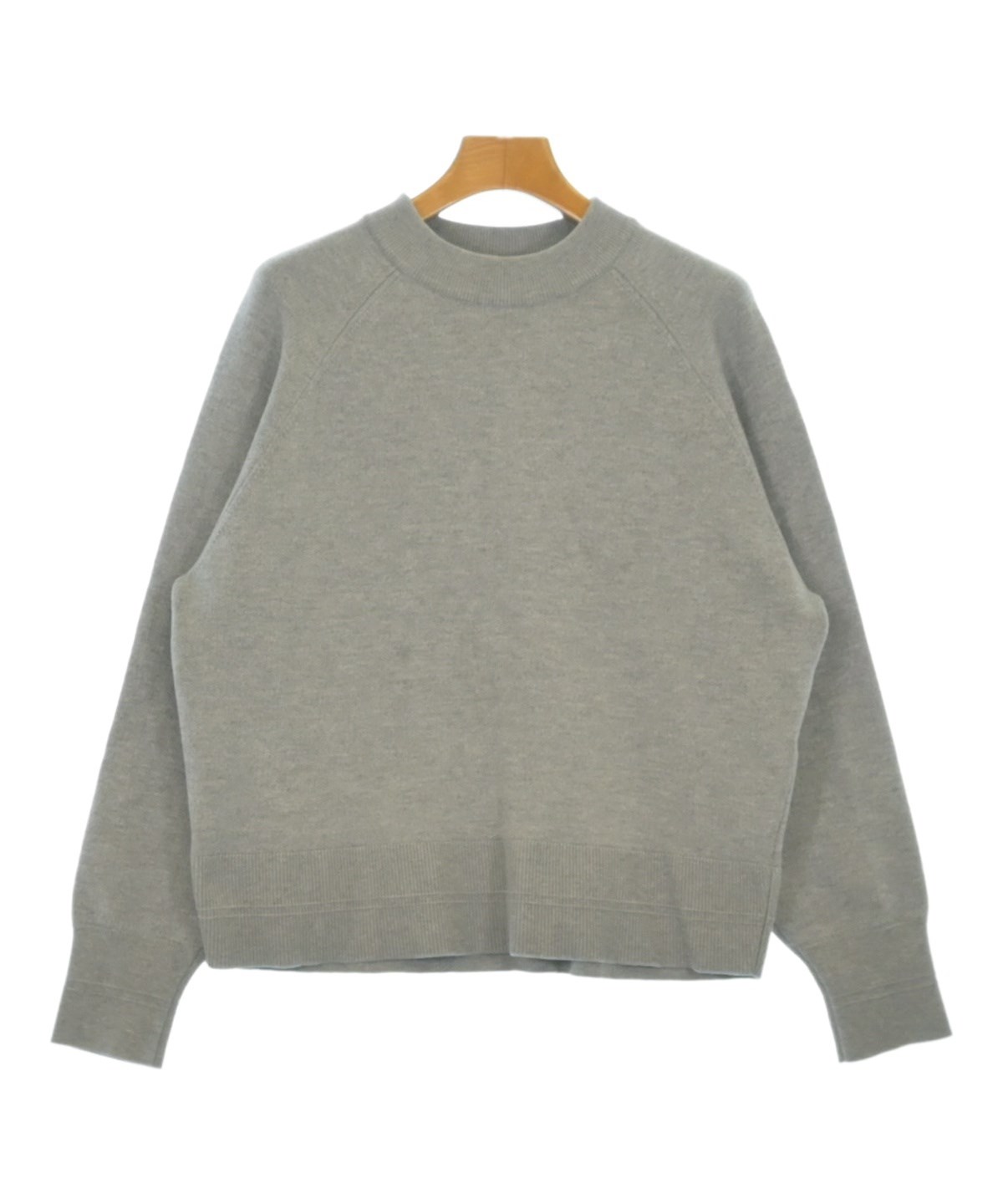 たいたい様 新品・未使用 theory luxe ニットセーター アイボリー theory luxe（セオリーリュクス）ニット・セーター グレー サイズ:38(M