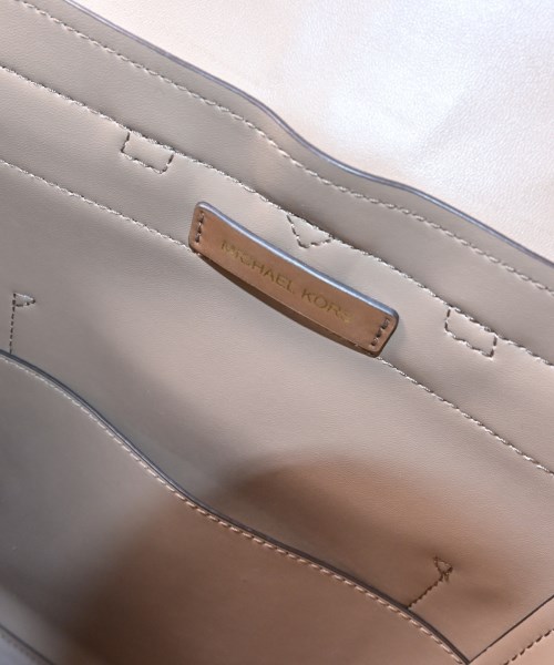 MICHAEL MICHAEL KORS（マイケルマイケルコース）バックパック・リュック 白 サイズ:- レディース/2200619792053