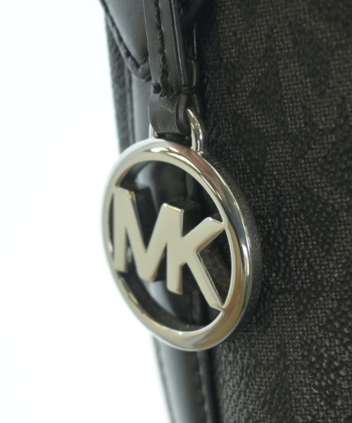 MICHAEL MICHAEL KORS（マイケルマイケルコース）ショルダーバッグ グレー サイズ:- レディース/2200670944040