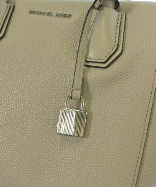 MICHAEL KORS（マイケルコース）ショルダーバッグ ベージュ サイズ:- レディース/2200711569010