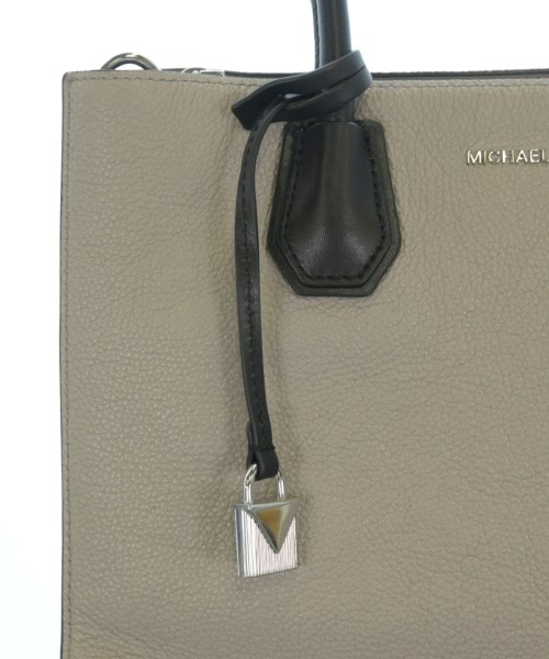 MICHAEL MICHAEL KORS（マイケルマイケルコース）ハンドバッグ グレー サイズ:- レディース/2200702572715
