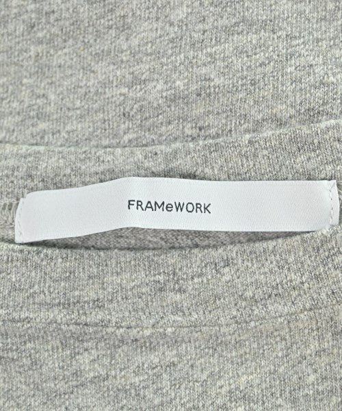 FRAMeWORK（フレームワーク）Tシャツ・カットソー グレー サイズ:-(M位) レディース/2200612802025