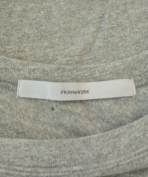 FRAMeWORK（フレームワーク）Tシャツ・カットソー グレー サイズ:F レディース/2200688064099