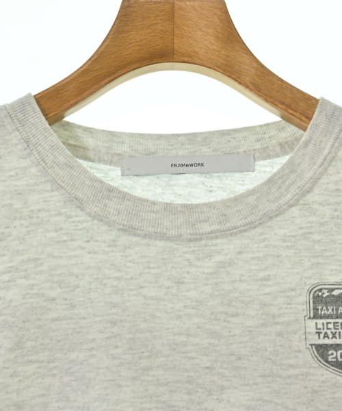 FRAMeWORK（フレームワーク）Tシャツ・カットソー グレー サイズ:F レディース/2200712861045