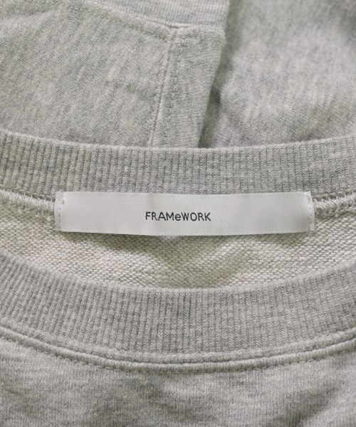 FRAMeWORK（フレームワーク）Tシャツ・カットソー グレー サイズ:F レディース/2200645525014