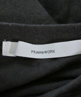FRAMeWORK（フレームワーク）Tシャツ・カットソー グレー サイズ:-(M位) レディース/2200720863093