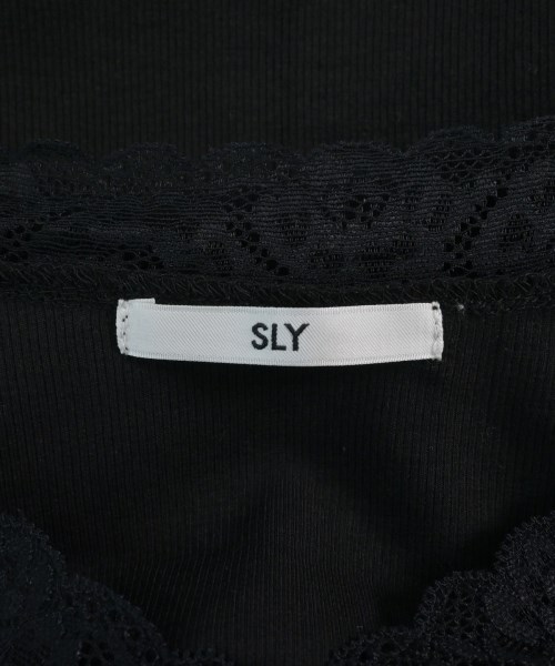 SLY（スライ）Tシャツ・カットソー 黒 サイズ:F レディース/2200627880124