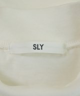SLY（スライ）Tシャツ・カットソー 白 サイズ:2(M位) レディース/2200656815128