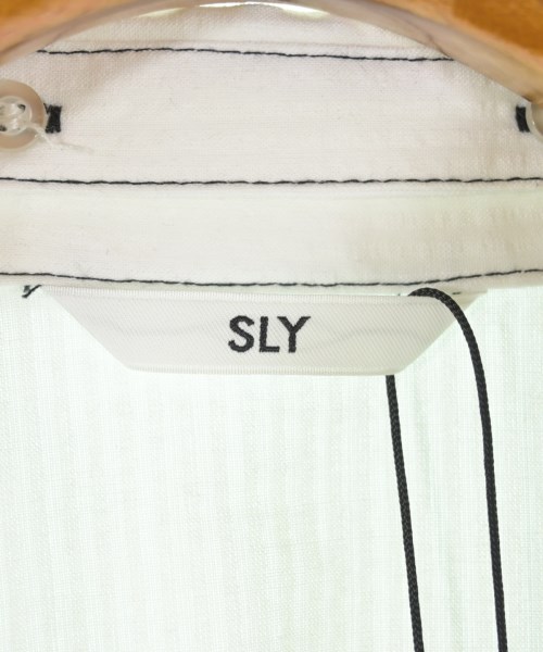 SLY（スライ）カジュアルシャツ 白 サイズ:F レディース/2200721620091