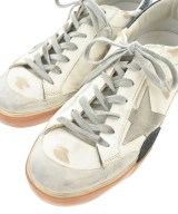 GOLDEN GOOSE（ゴールデングース）スニーカー ベージュ サイズ:EU40(25cm位) メンズ/2200678169049