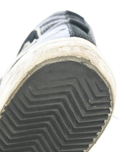 GOLDEN GOOSE（ゴールデングース）スニーカー 黒 サイズ:EU41(26cm位) メンズ/2200695982133