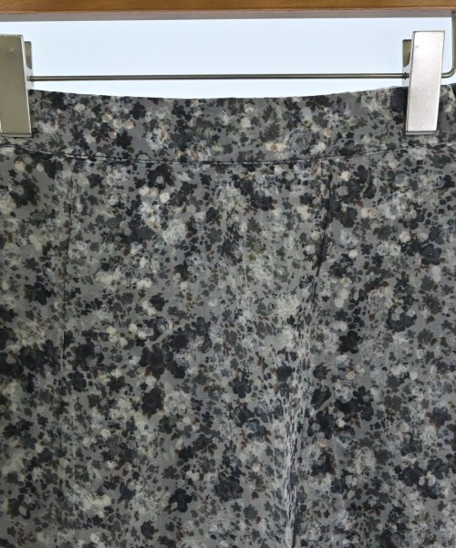 mysty woman（ミスティーウーマン）ロング・マキシ丈スカート グレー サイズ:F レディース/2200659611093