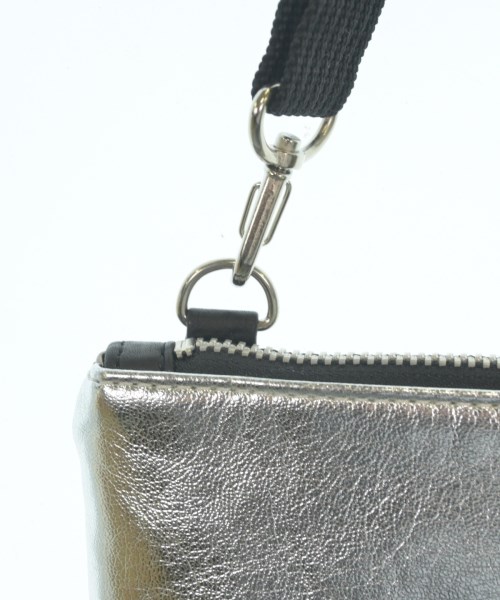guri guri（グリグリ）クラッチバッグ シルバー サイズ:- レディース/2200659913210