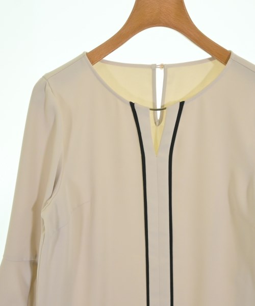 JUSGLITTY（ジャスグリッティ）ブラウス ベージュ サイズ:1(S位) レディース/2200672791086