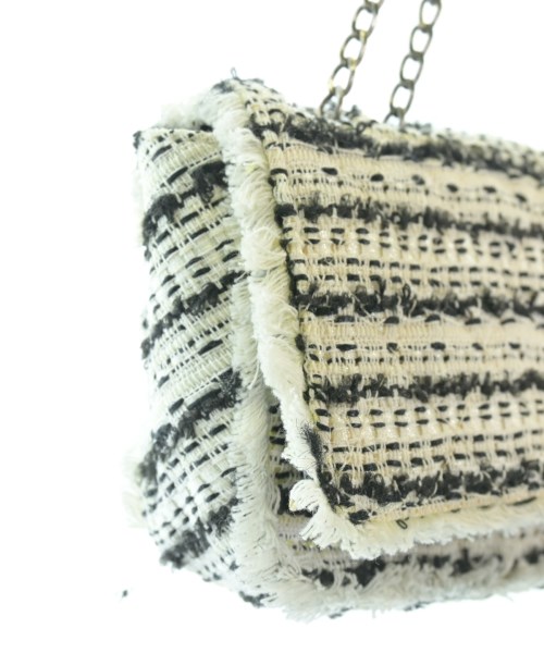 ADORE（アドーア）ショルダーバッグ 白 サイズ:- レディース/2200628523075